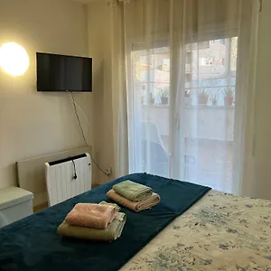 Comode Al Bell Mig De Apartamento Gerona