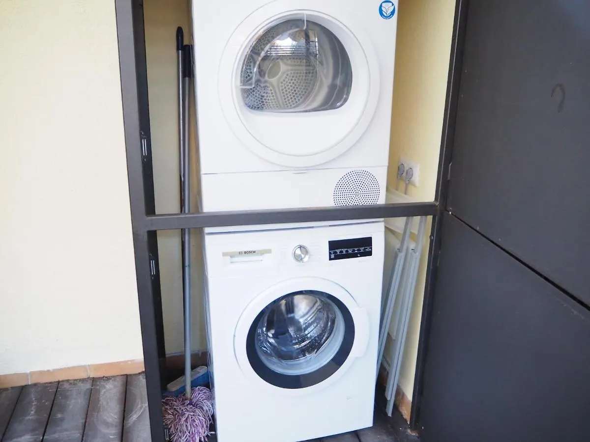 Apartament Modern A Girona Centre, Parking Gratis 0*,  España